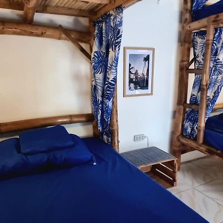 Blue House Backpackers Siquijor Vandrarhem San Juan  Exteriör bild